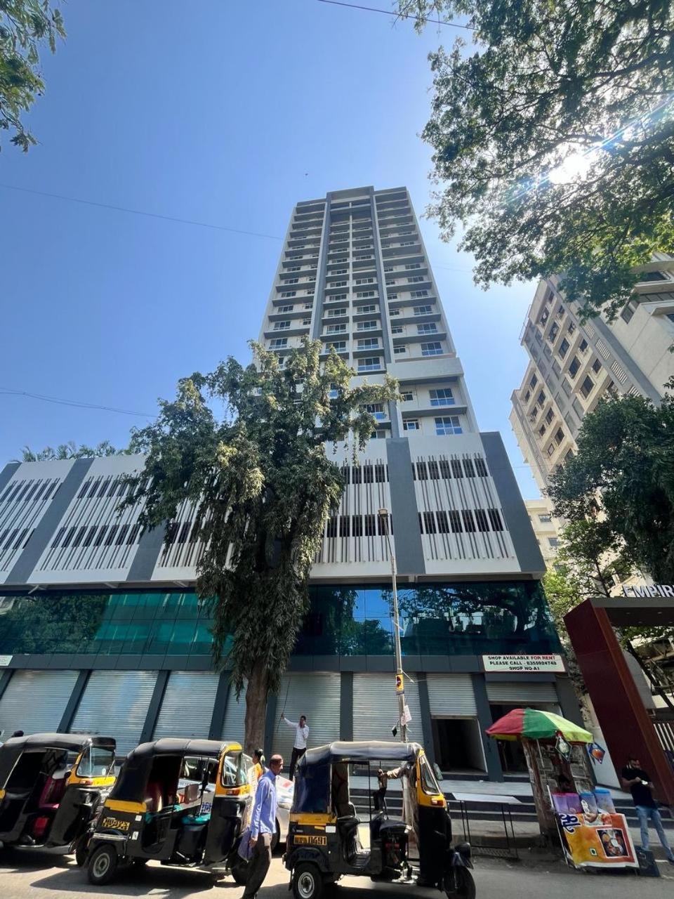 Hsquare Luxury Apartments Goregaon Mumbai Bagian luar foto