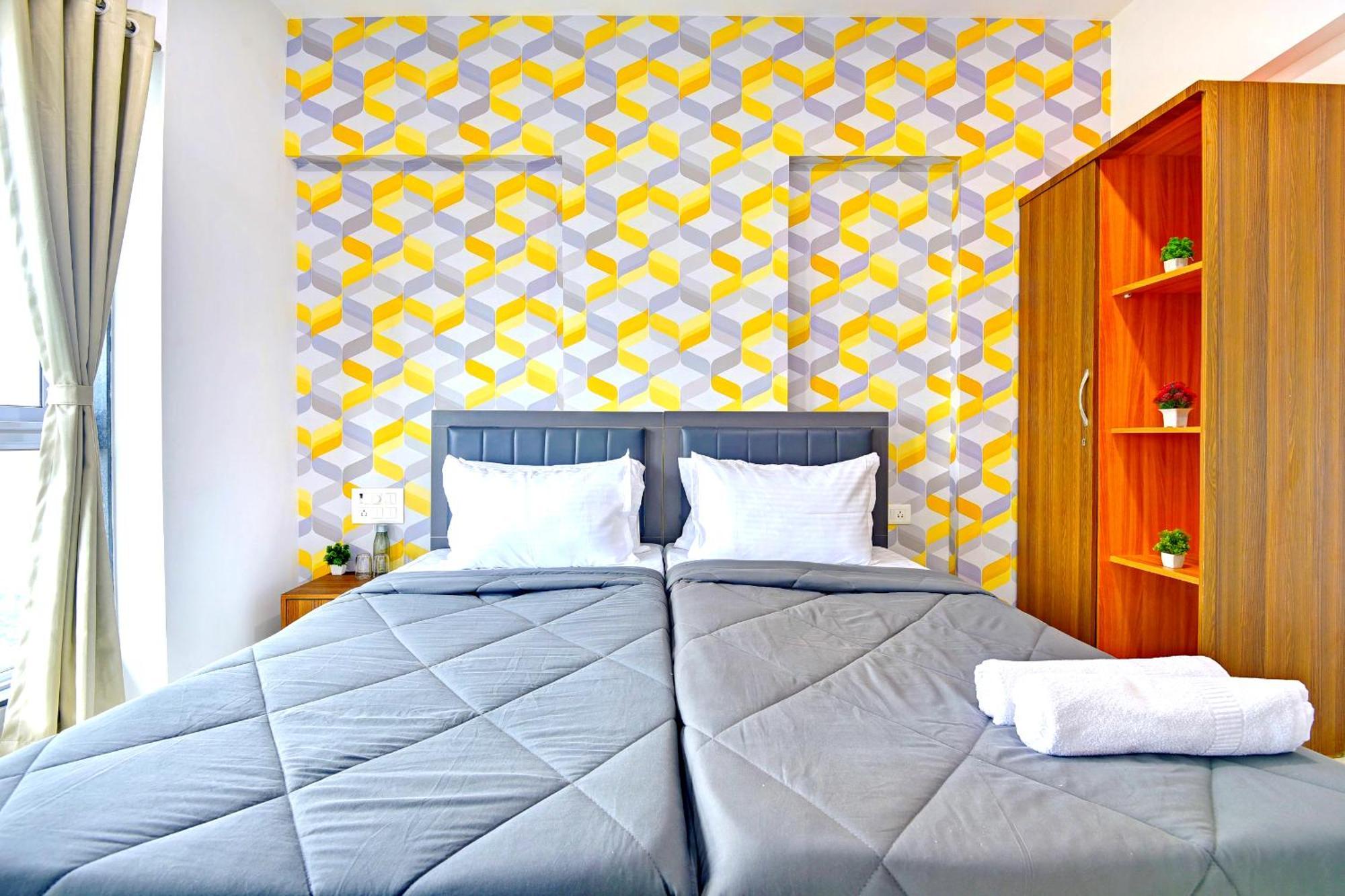 Hsquare Luxury Apartments Goregaon Mumbai Bagian luar foto