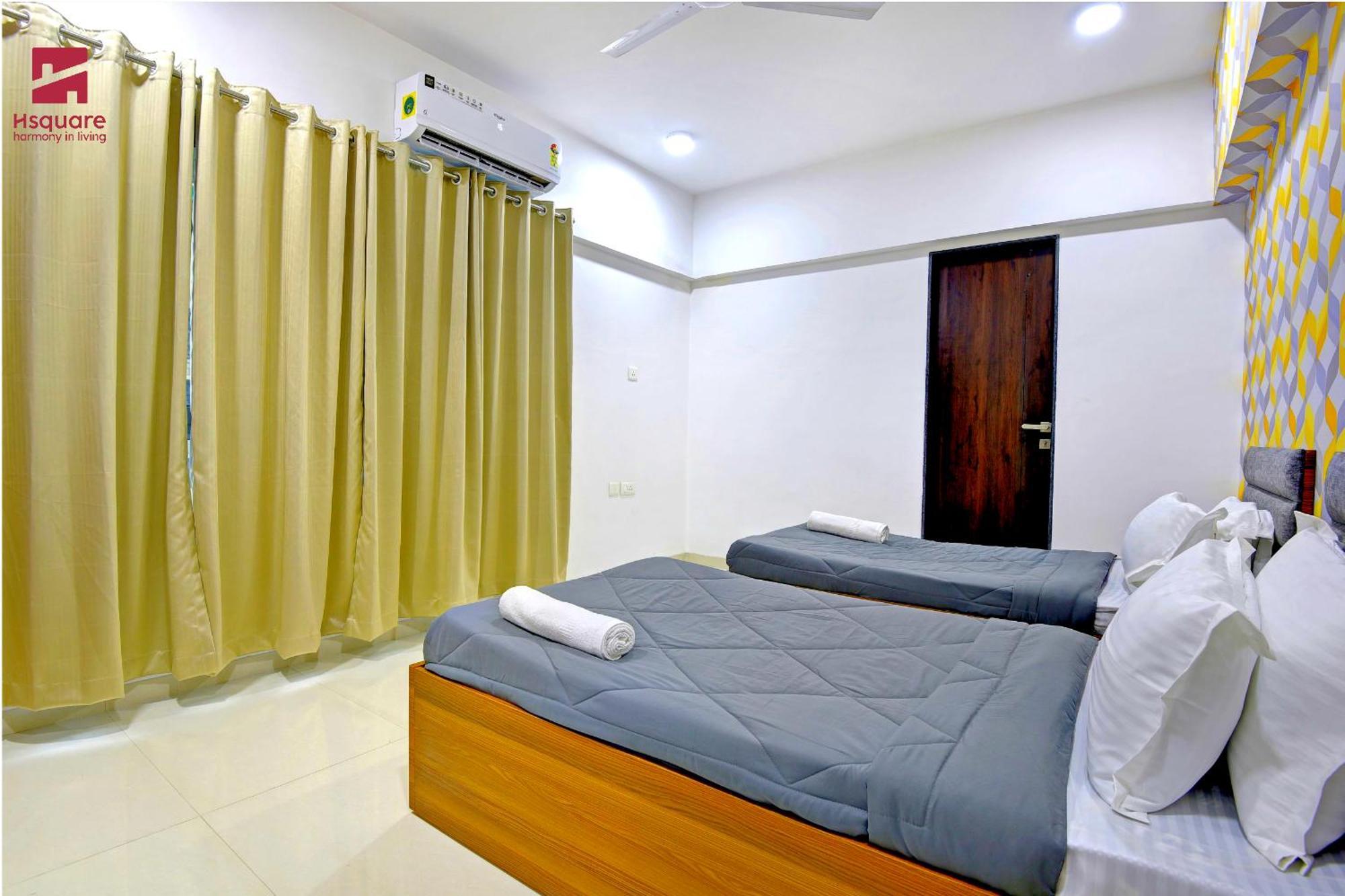 Hsquare Luxury Apartments Goregaon Mumbai Bagian luar foto