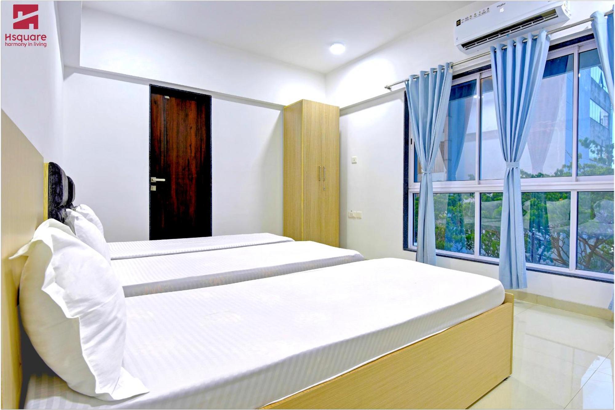 Hsquare Luxury Apartments Goregaon Mumbai Bagian luar foto